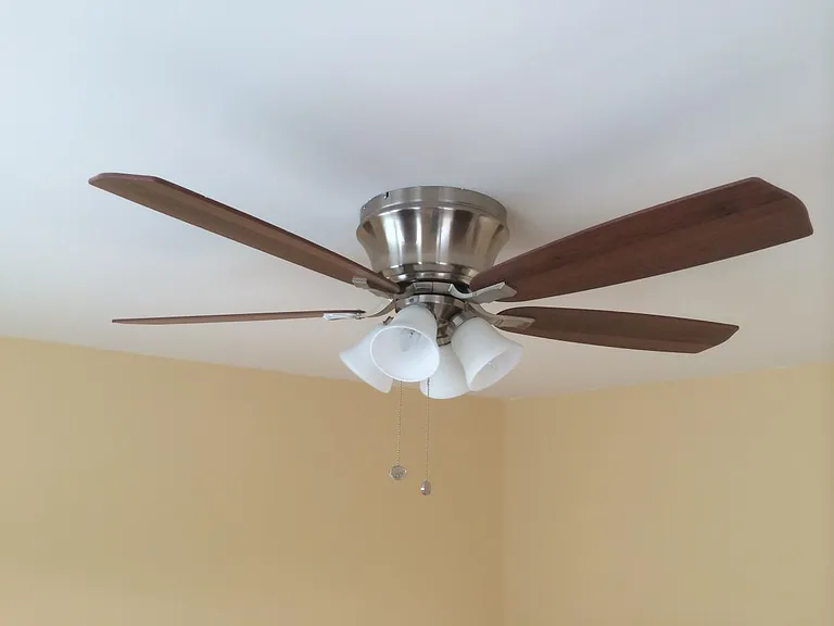 Fans in Living Rm, Dinning Rm and Bed Rm