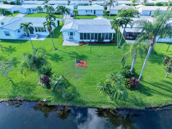 2003 SW ROMA Way, Boynton Beach, FL 33426
