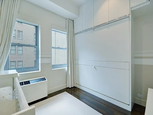 Sold by Sotheby's International Realty | media 6