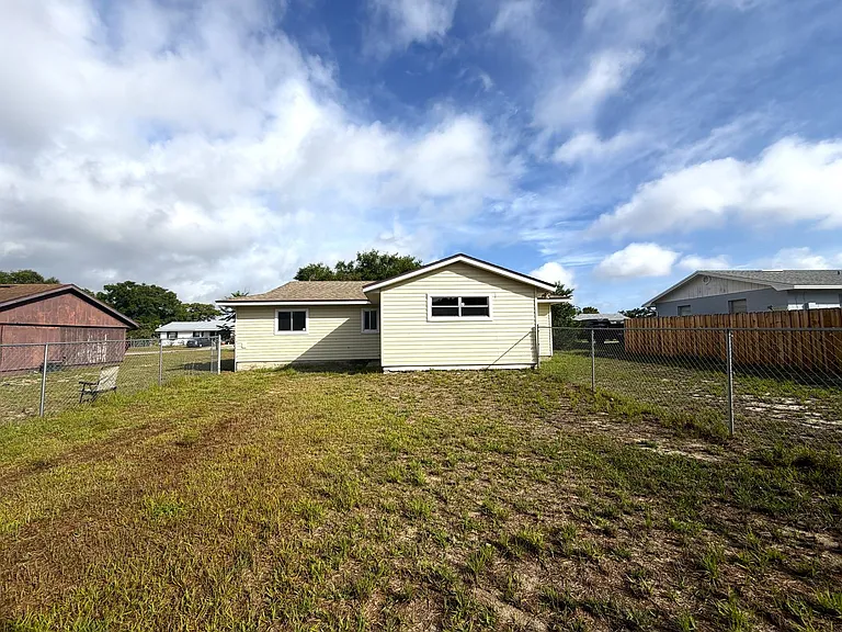 232 Babson Dr — Photo 20