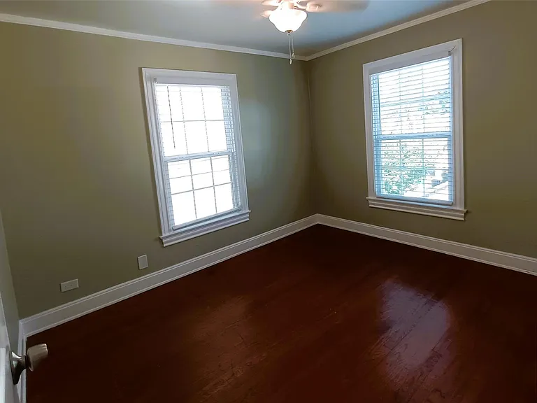6906 Van Etten St — Photo 23