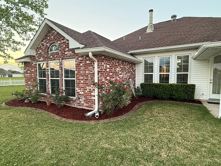 616 E Oak Point Ct — Photo 4