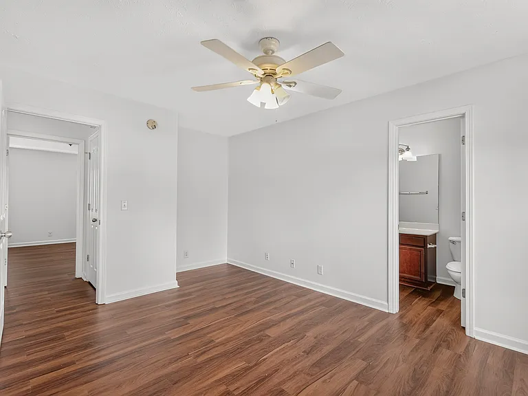 407 Arapaho Dr — Photo 23