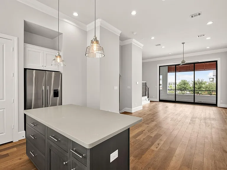 8711 Oak Kolbe Ln — Photo 14