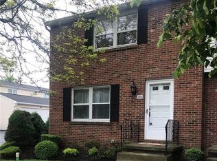 290 Wimbledon Ct, West seneca, NY 14224