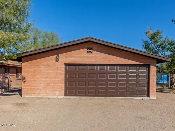 372 W Lerdo Rd, Tucson, AZ 85756