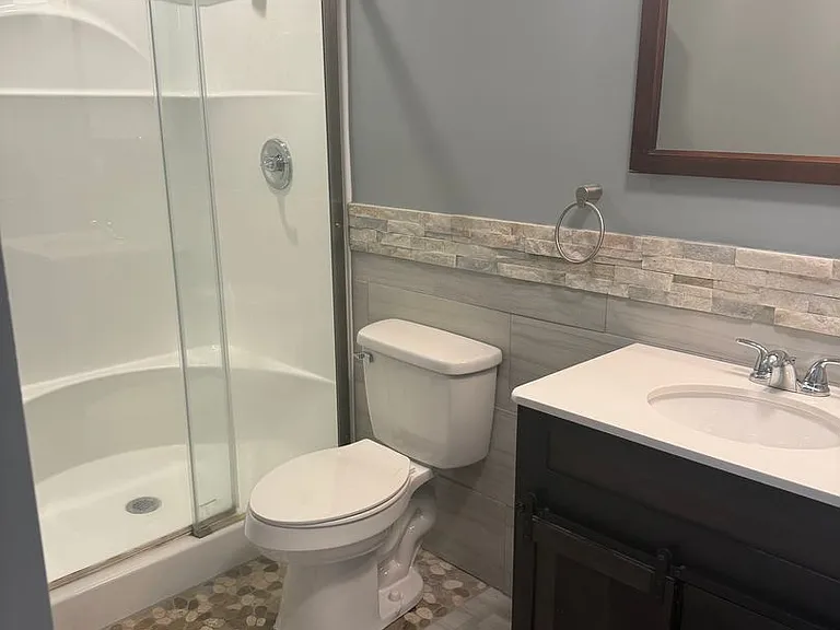404 Somerville Ave — Photo 6