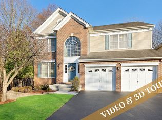 14 Juliet Ct, Princeton, NJ 08540