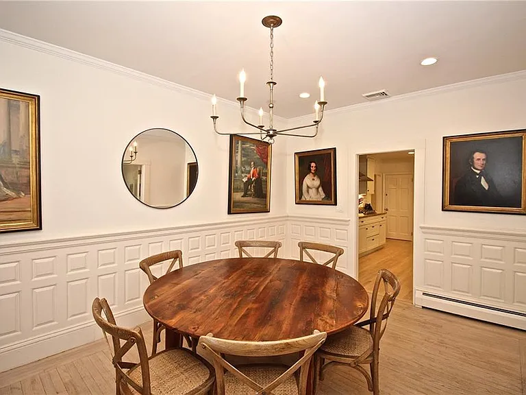 215 Coggeshall Ave — Photo 13
