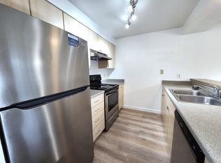 45 NE Torval Canyon Rd APT 6, Poulsbo, WA 98370