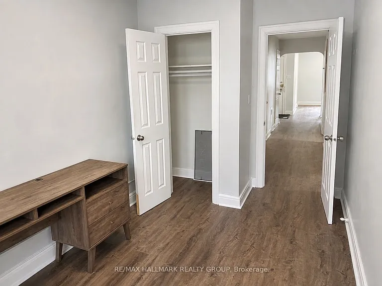 20 Charlotte St #2 — Photo 14