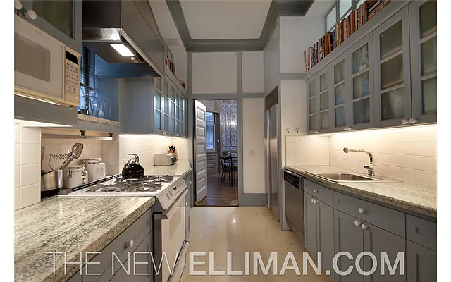 Sold by Douglas Elliman | media 3