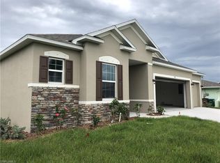414 SW 43rd Ln, Cape Coral, FL 33914