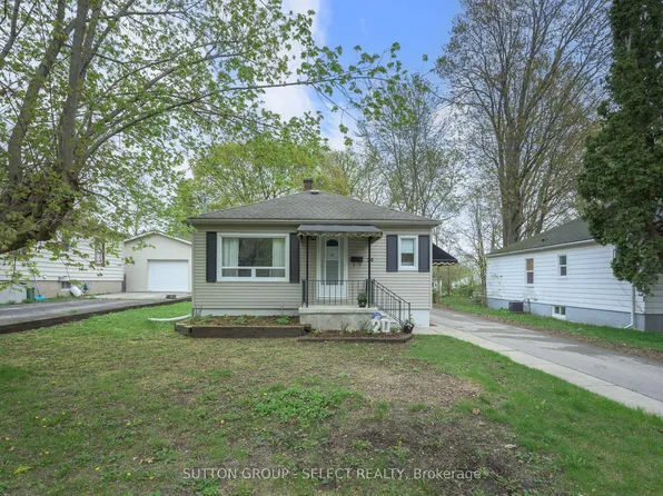 20 Coventry Ave, London, ON N5W 1C3