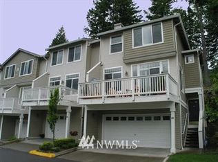 23300 Black Nugget Rd #G6, Issaquah, WA 98029