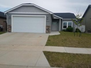 3408 33rd St W, Williston, ND 58801