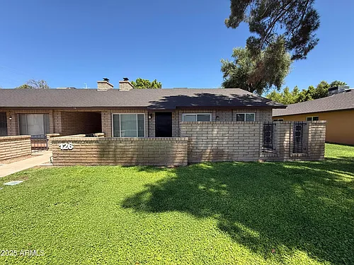 126 W Loma Vista Dr #101 Photo 1