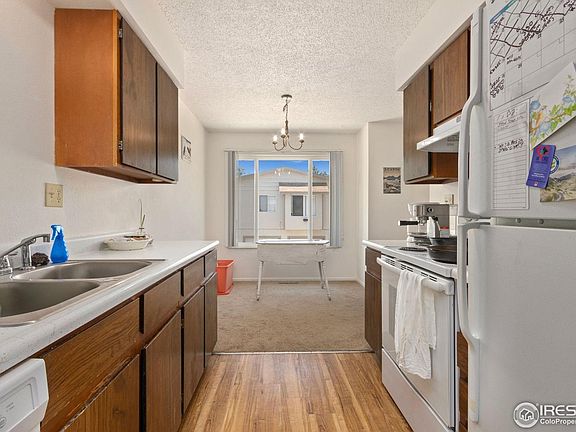 4th image of 3306-3316 McConnell Dr