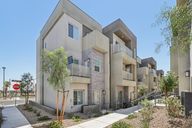 Blossom Point St-S1308-001.jpg