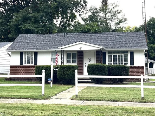 4903 Topper Ave, Ashtabula, OH 44004