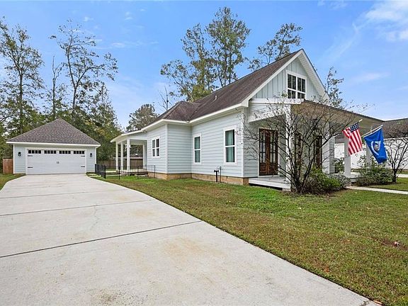 3rd image of 224 Menetre Dr