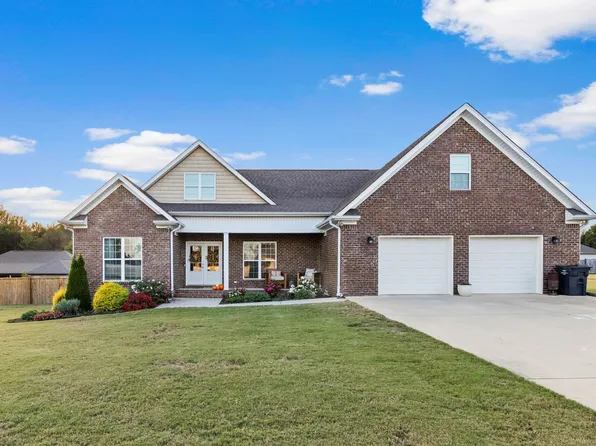 160 Maplewood Cir, Killen, AL 35645