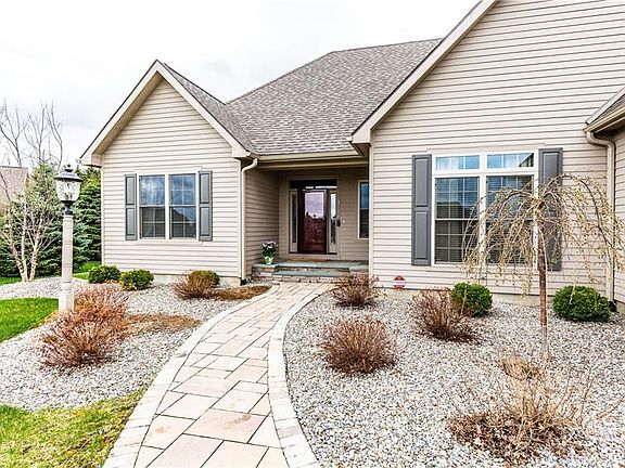 2nd image of 106 Gadwall Ln