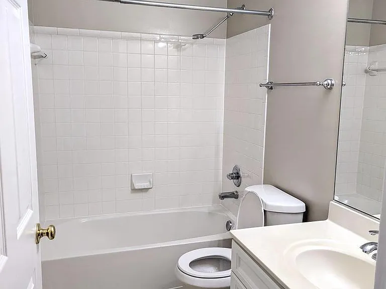 14173 Hunters Run Way — Photo 24