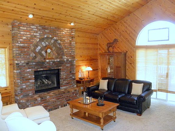 2nd image of 1248 E Alpinview Dr
