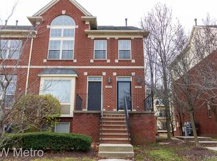 3034 Camden Dr #1, Troy, MI 48084