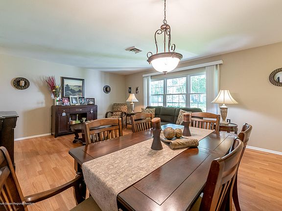 4th image of 1105B Argyll Cir #1002