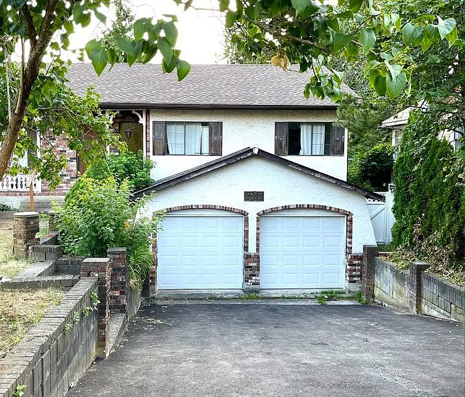 2133 Sperling Ave — Photo 42