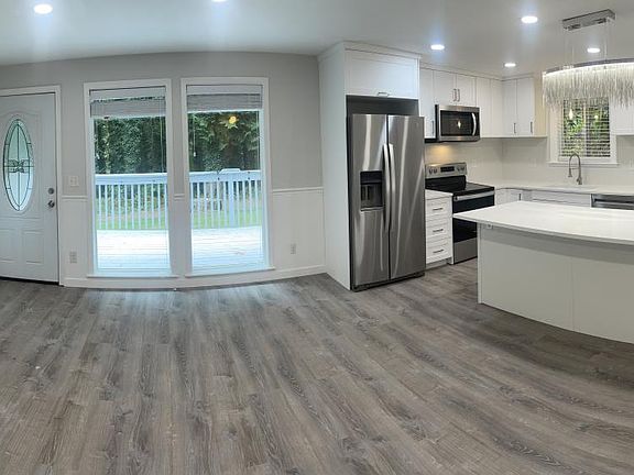 4th image of 8306 94th St NW #B