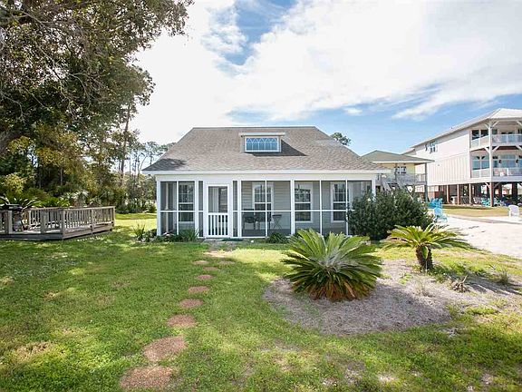 4th image of 29709 Bayshore Dr N