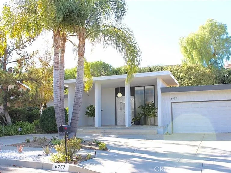 6757 Daryn Dr — Photo 1