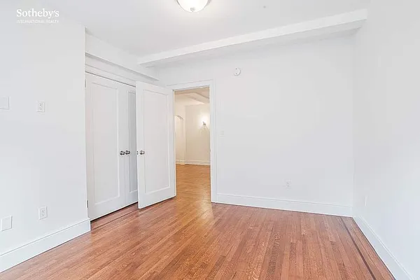 Sold by Sotheby's International Realty | media 8