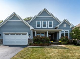 869 W Dorchester Rd, Palatine, IL 60067