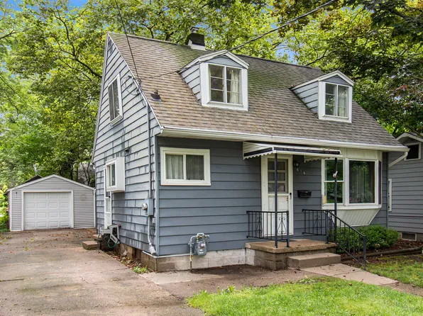 616 Park Blvd, Lansing, MI 48910