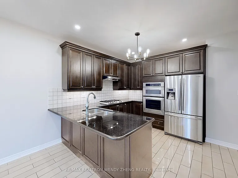 300 Sunny Meadow Blvd #UPPER — Photo 15