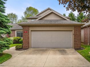 92 Donze Ct, Tallmadge, OH 44278