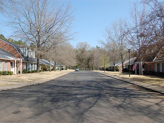 4th image of 116 Skyline Dr APT 7