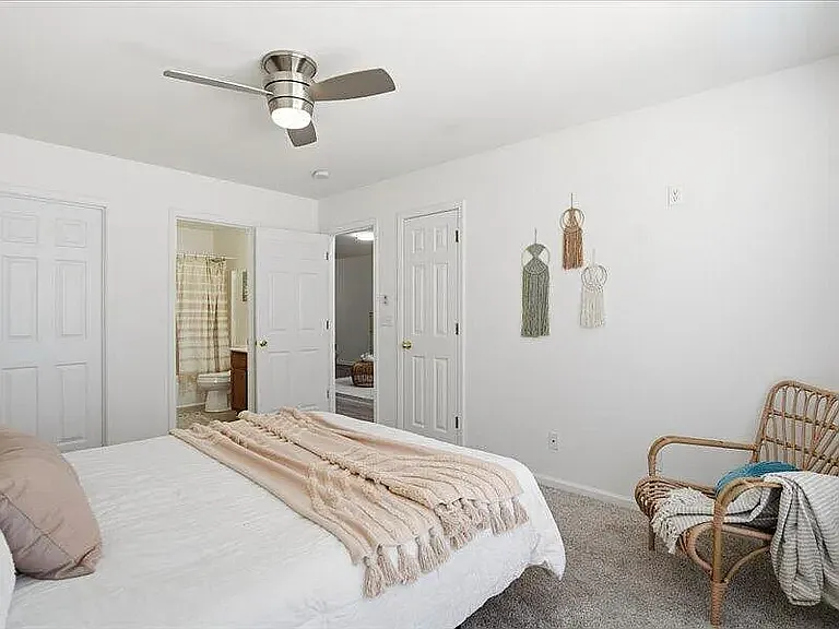 9176 Maple Grove Dr — Photo 21