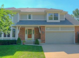 7106 Summit St, Shawnee, KS 66216