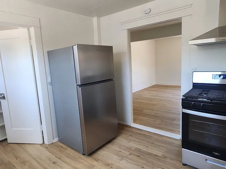 370-372 G St #370 — Photo 7
