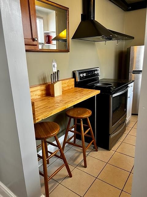 1st image of 436 N Centre St #2