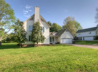111 Heatherwood Dr, Madison, AL 35758