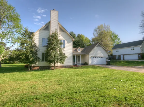 111 Heatherwood Dr, Madison, AL 35758