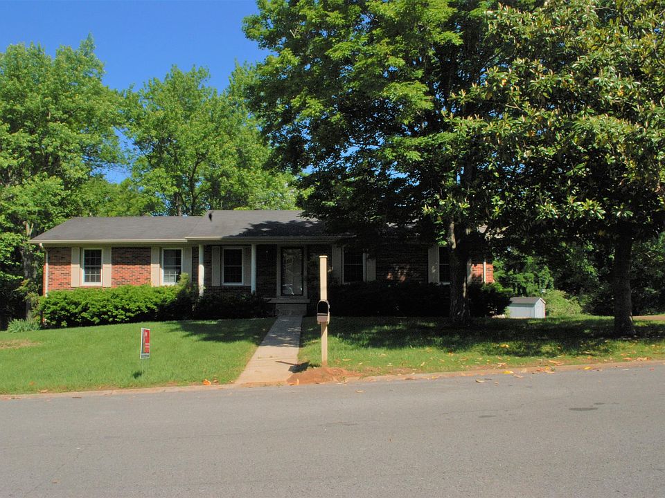 1st image of 1002 Dow Dr