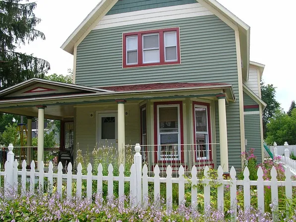 228 E State St, Mancelona, MI 49659