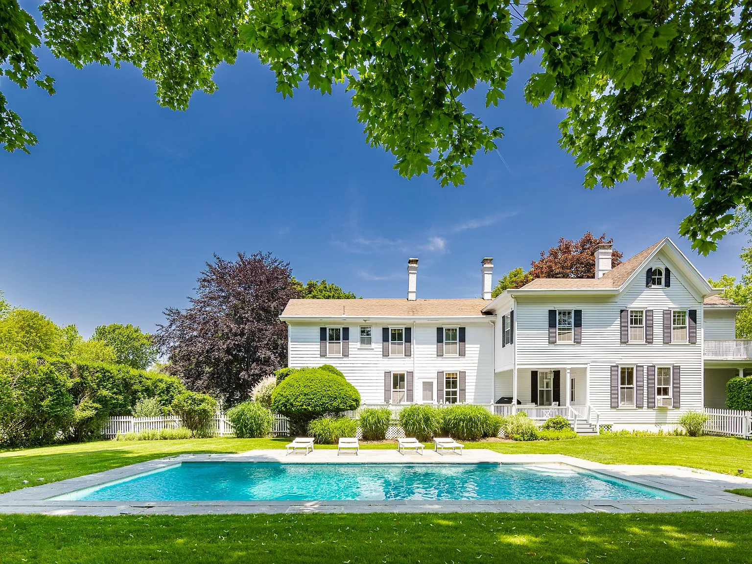 Southampton Village Estate, Guest House + Tennis +Pool — Photo 1